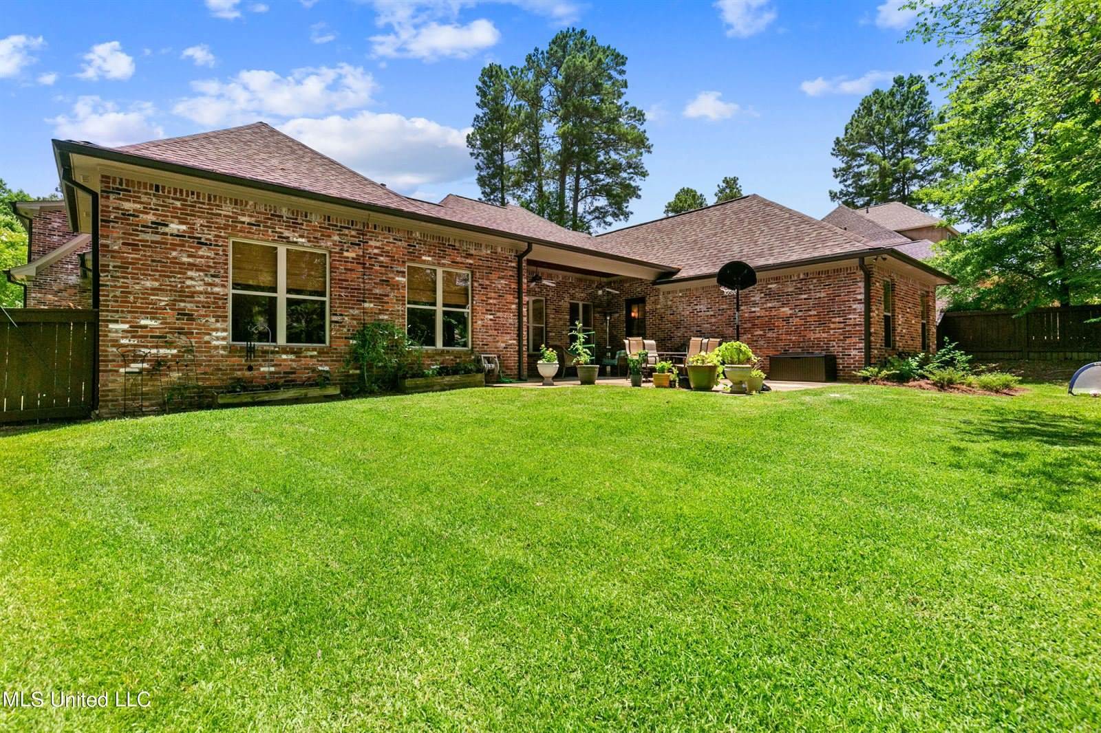 408 Kingsbridge Road, Madison, MS 39110