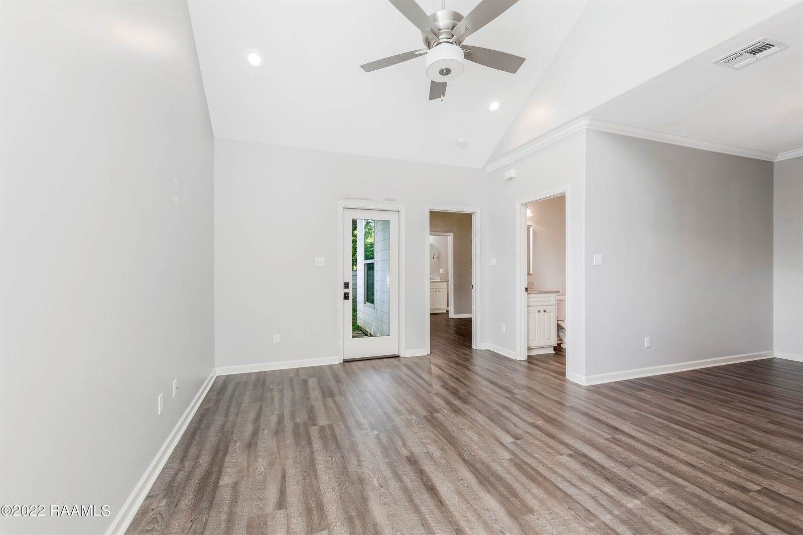 126 Ambiance Circle, Lafayette, LA 70508