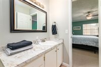 4507 S Oak Dr #P22, Tampa, FL 33611