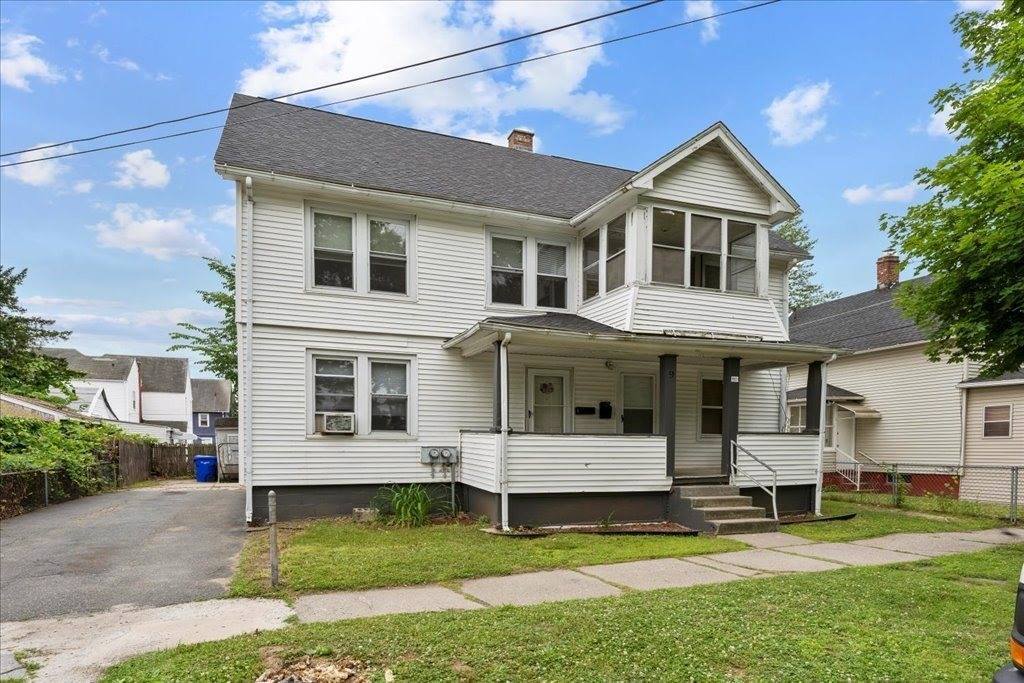 9 Shamrock St, Springfield, MA 01108