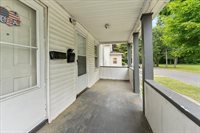 9 Shamrock St, Springfield, MA 01108
