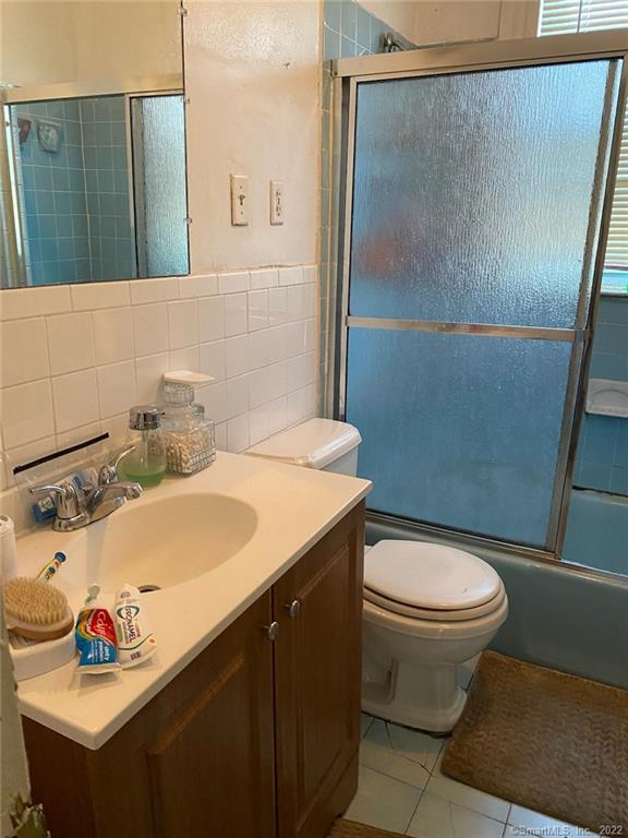 221 Whitney Avenue, Bridgeport, CT 06606