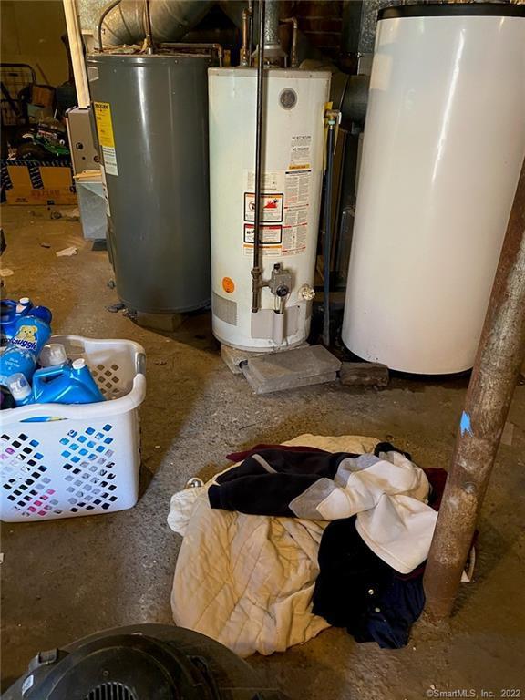 221 Whitney Avenue, Bridgeport, CT 06606