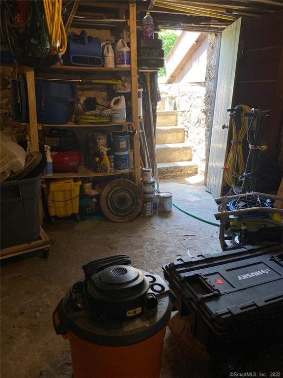 221 Whitney Avenue, Bridgeport, CT 06606