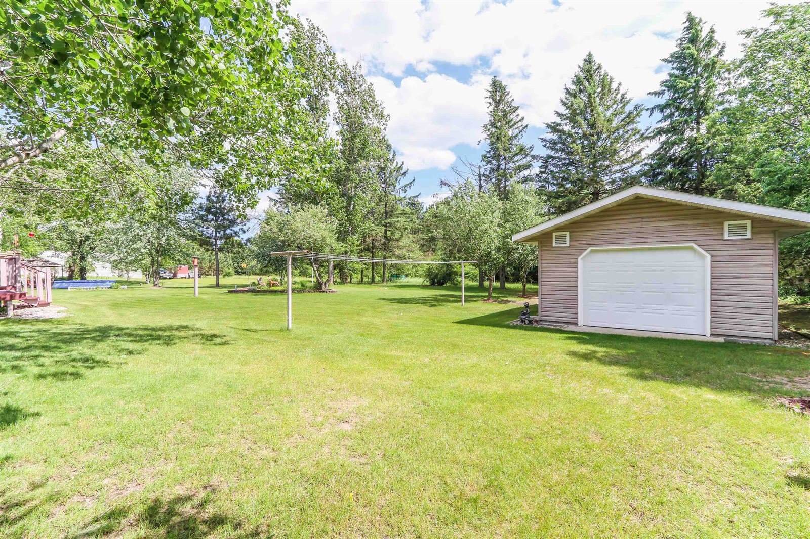 510 Heeg Lane, Nekoosa, WI 54457