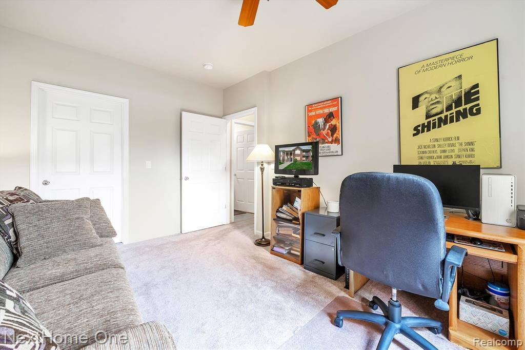 27106 Chesapeake Circle, Commerce Township, MI 48390