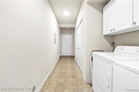 27106 Chesapeake Circle, Commerce Township, MI 48390