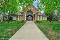 27106 Chesapeake Circle, Commerce Township, MI 48390