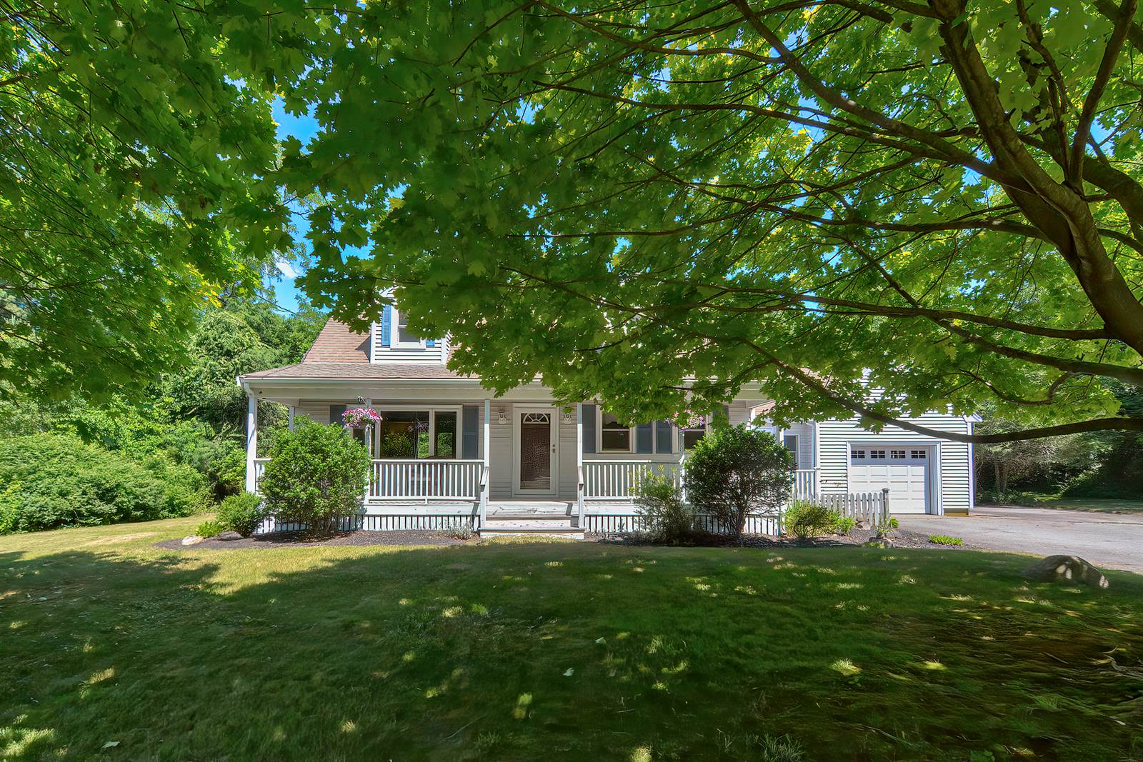 684 Pleasant Street, Raynham, MA 02767