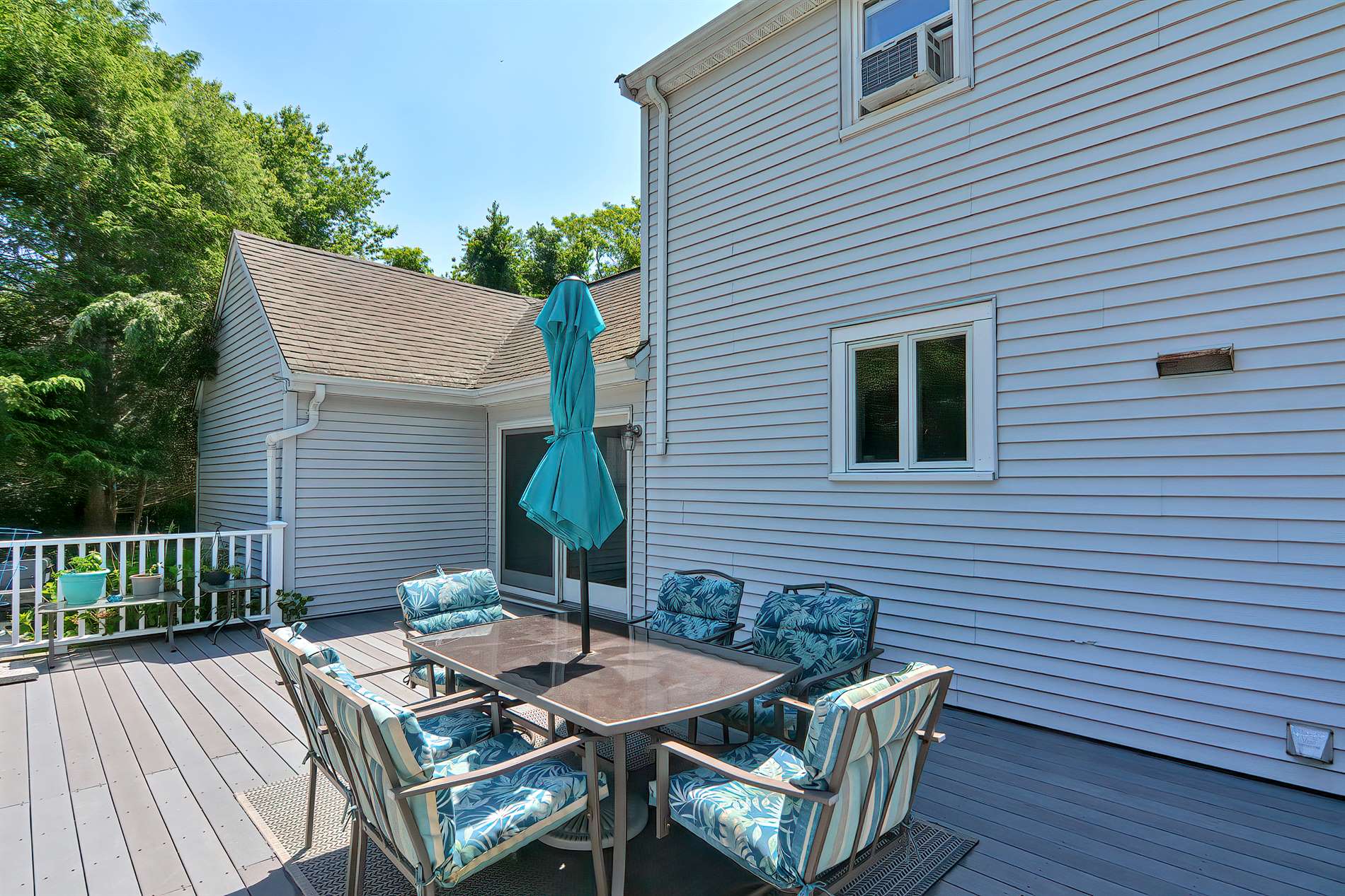 684 Pleasant Street, Raynham, MA 02767