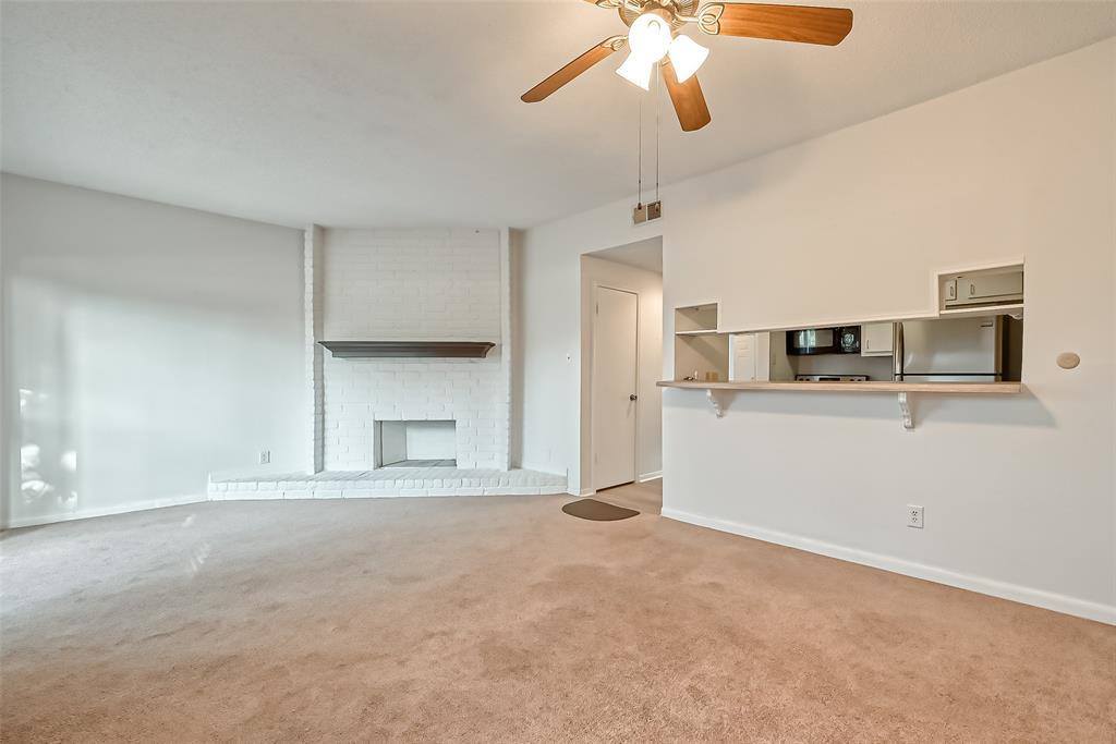 7700 Creekbend Drive, Houston, TX 77071