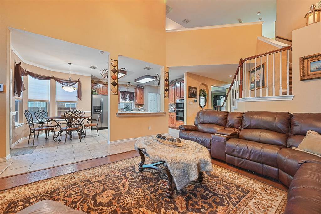 3216 Essex Drive, Mansfield, TX 76063