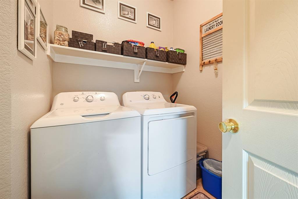 3216 Essex Drive, Mansfield, TX 76063