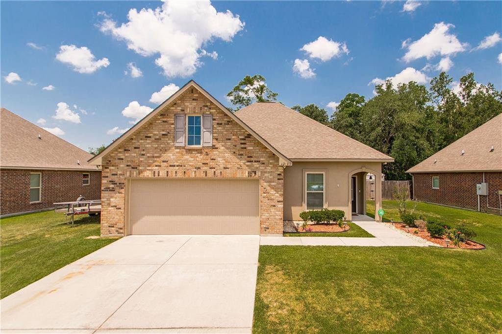 42109 Wood Avenue, Ponchatoula, LA 70454