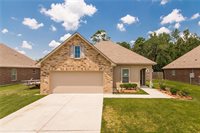 42109 Wood Avenue, Ponchatoula, LA 70454