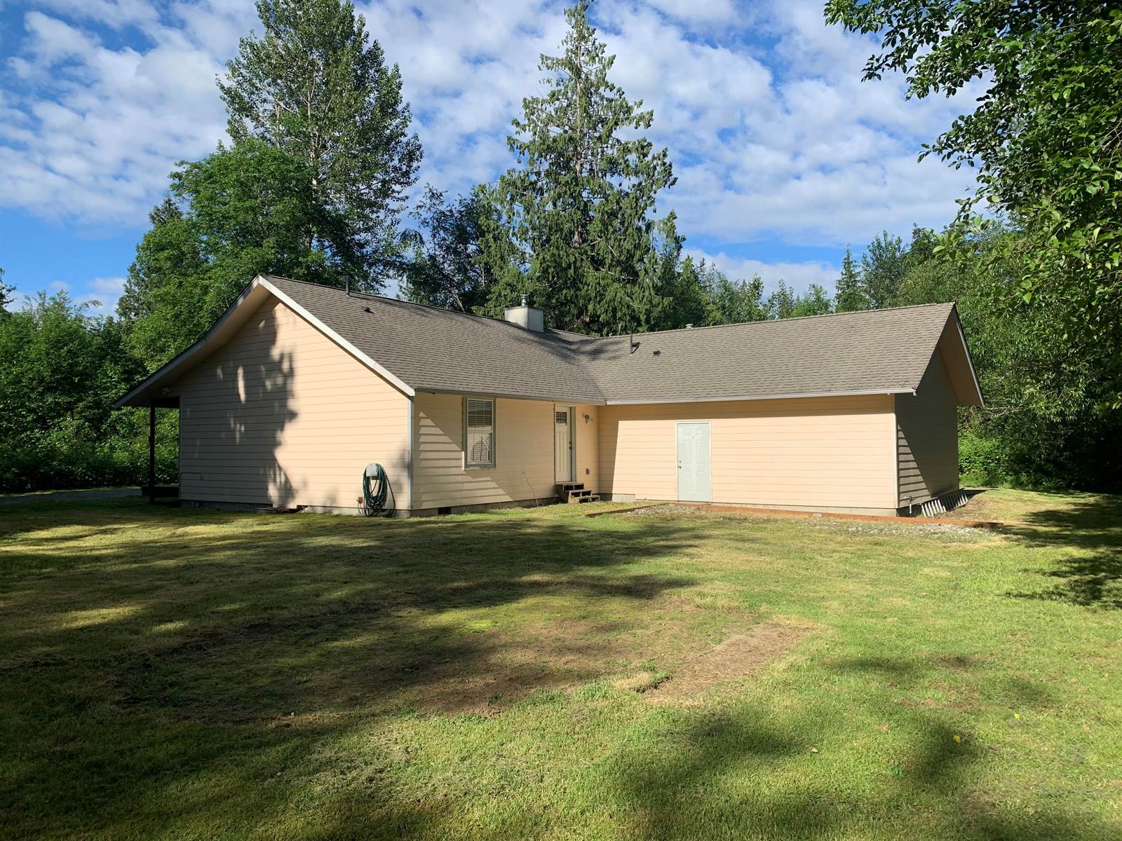 6676 State Route 9, Sedro Woolley, WA 98284