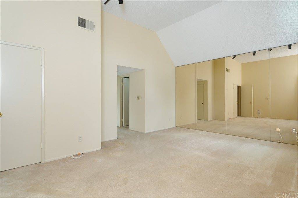 1734 North Verdugo Road, Glendale, CA 91208