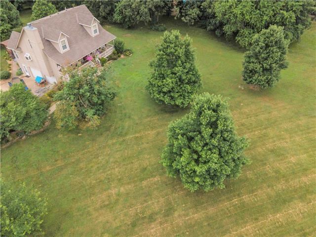 15174 NW Hillside Drive, Archie, MO 64725