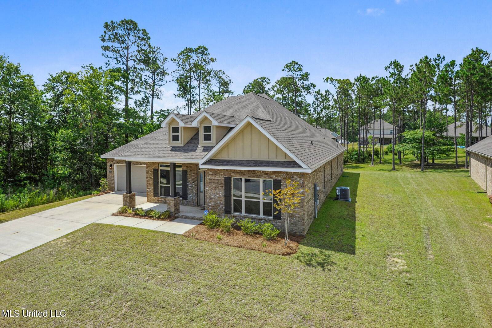 7128 Glen Eagle Drive, Biloxi, MS 39532