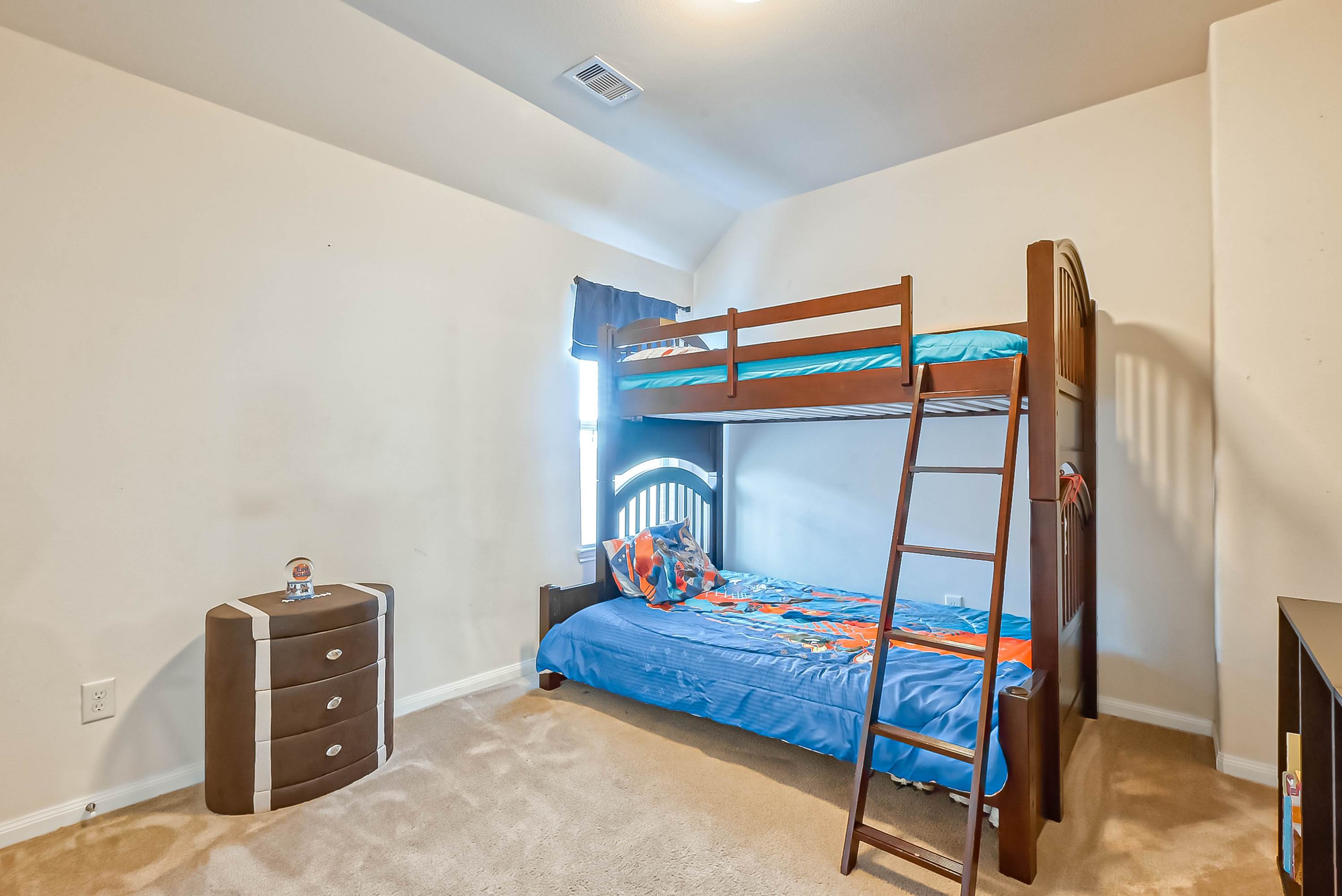 8222 Solitude Hill Lane, Richmond, TX 77407