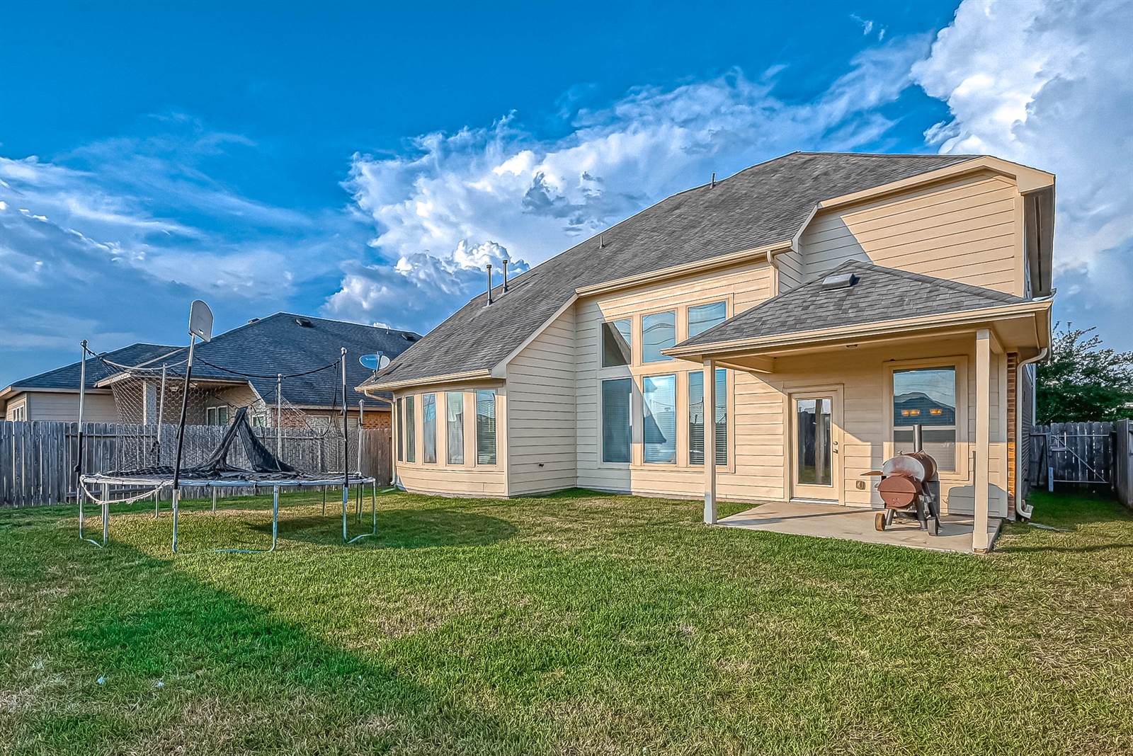 8222 Solitude Hill Lane, Richmond, TX 77407