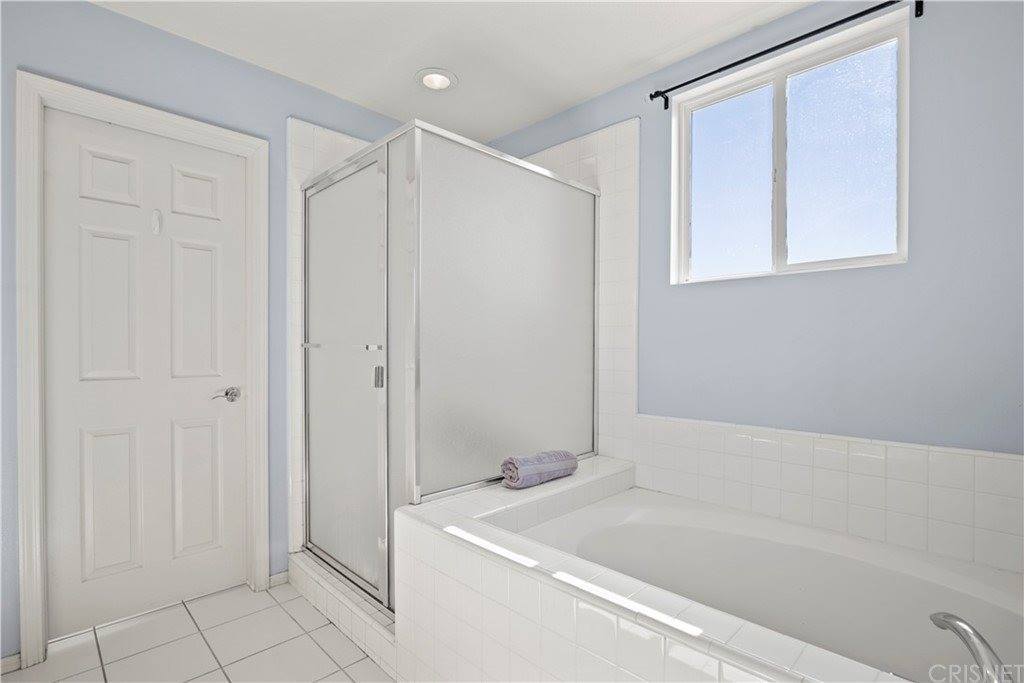 28425 Stansfield Lane, Saugus, CA 91350