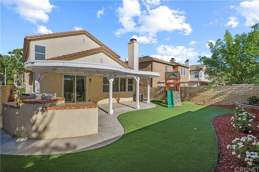 28425 Stansfield Lane, Saugus, CA 91350