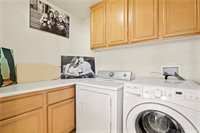 28425 Stansfield Lane, Saugus, CA 91350