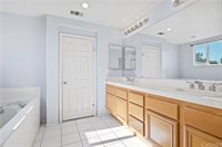 28425 Stansfield Lane, Saugus, CA 91350