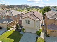 28425 Stansfield Lane, Saugus, CA 91350