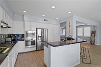 28425 Stansfield Lane, Saugus, CA 91350