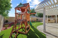 28425 Stansfield Lane, Saugus, CA 91350