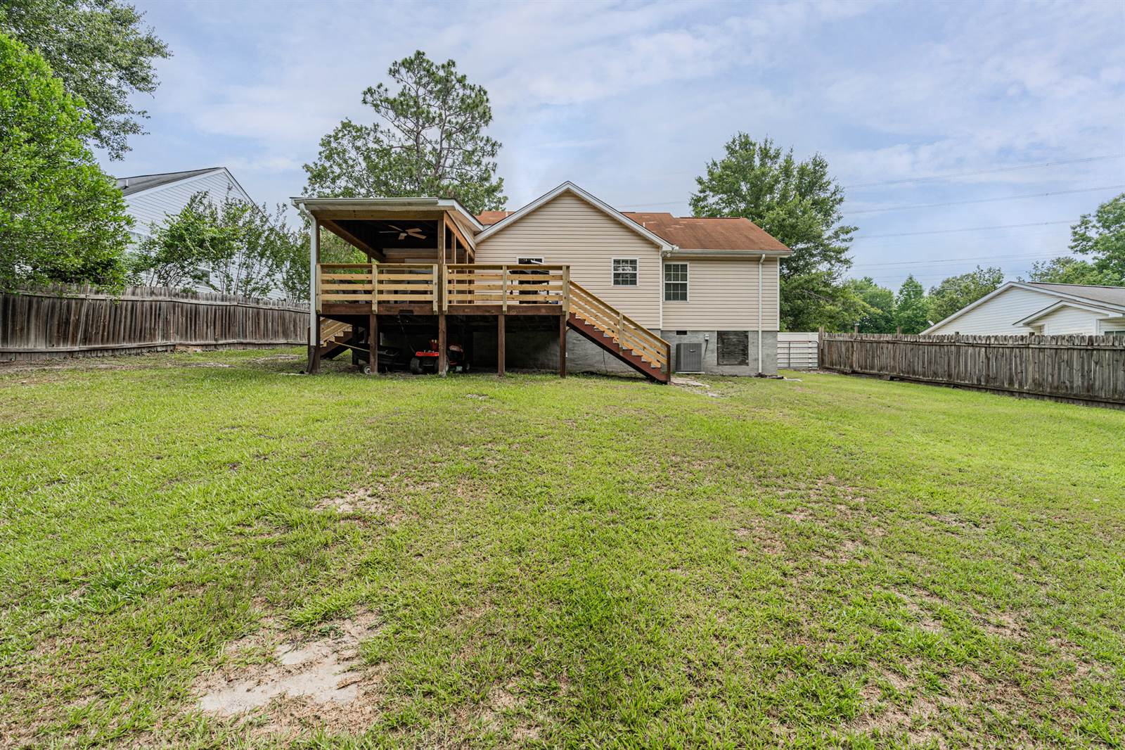 128 Knoll Estates Dr, Lexington, SC 29073