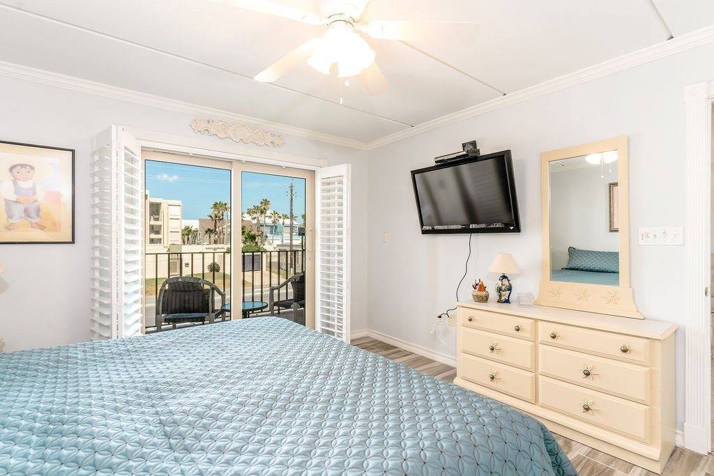 2401 Gulf Blvd, South Padre Island, TX 78597