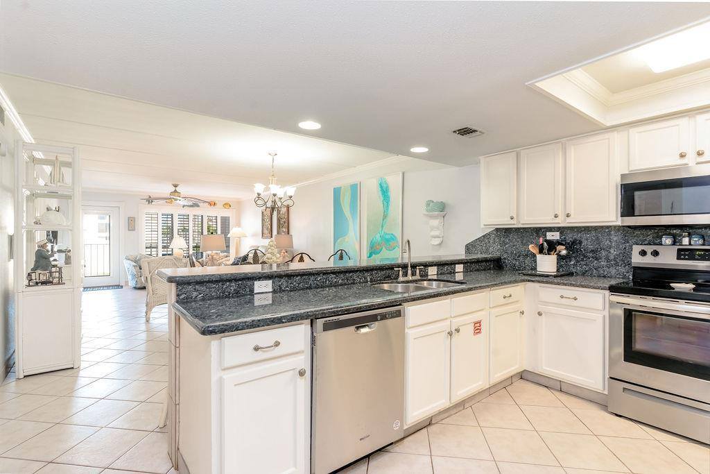 2401 Gulf Blvd, South Padre Island, TX 78597