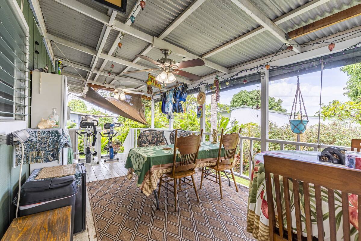 75-240 Pumehana St, Kailua-Kona, HI 96740