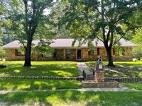 343 Limley Dr, Texarkana, AR 71854