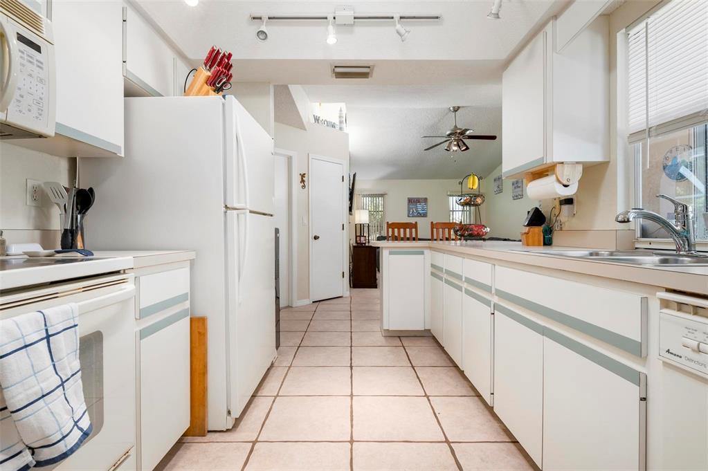 1160 Great Falls Avenue, Port Charlotte, FL 33948