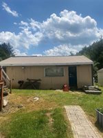 1220 Tracy Creek Road, Vestal, NY 13850