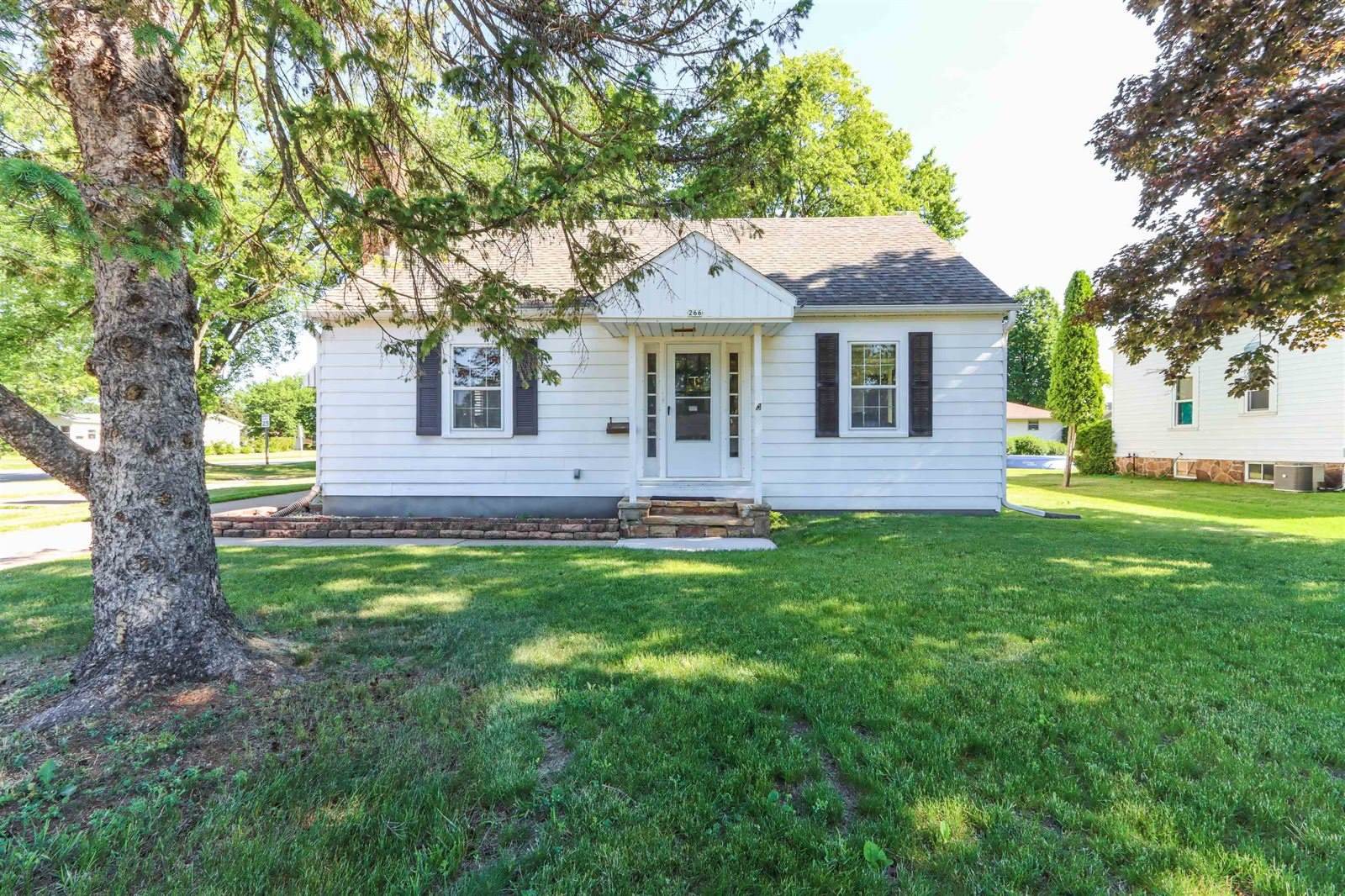 266 Wood Avenue, Nekoosa, WI 54457