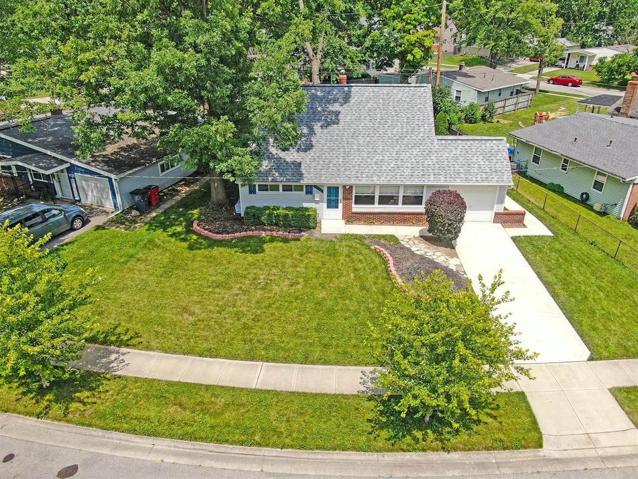 4378 Ashgrove Drive, Grove City, OH 43123