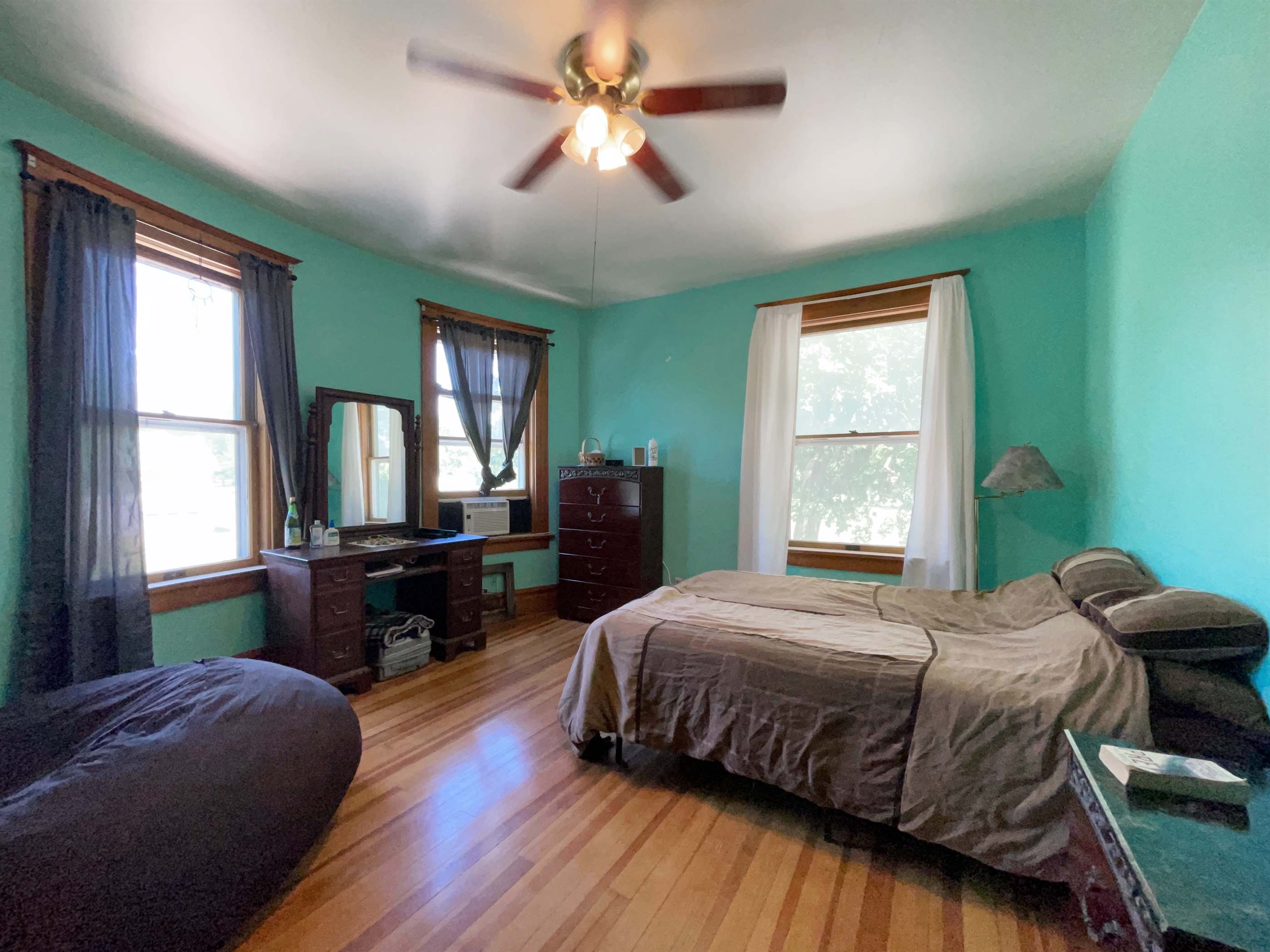 316 Second St, Whiting, KS 66552