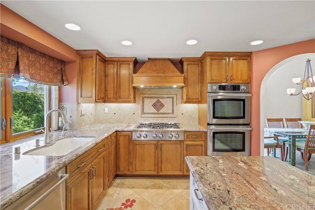 20151 Zimmerman Place, Saugus, CA 91390