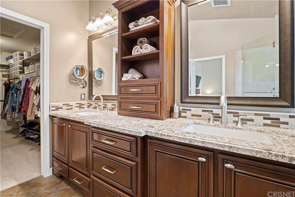 20151 Zimmerman Place, Saugus, CA 91390