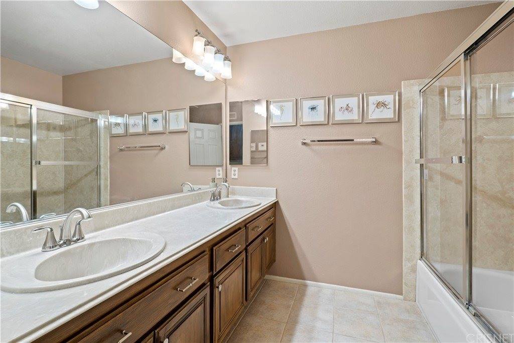 20151 Zimmerman Place, Saugus, CA 91390