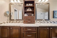 20151 Zimmerman Place, Saugus, CA 91390