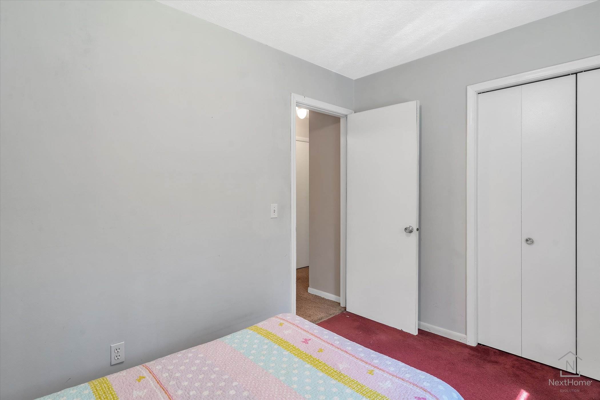 956 Chickasaw Drive, Vevay Township, MI 48854