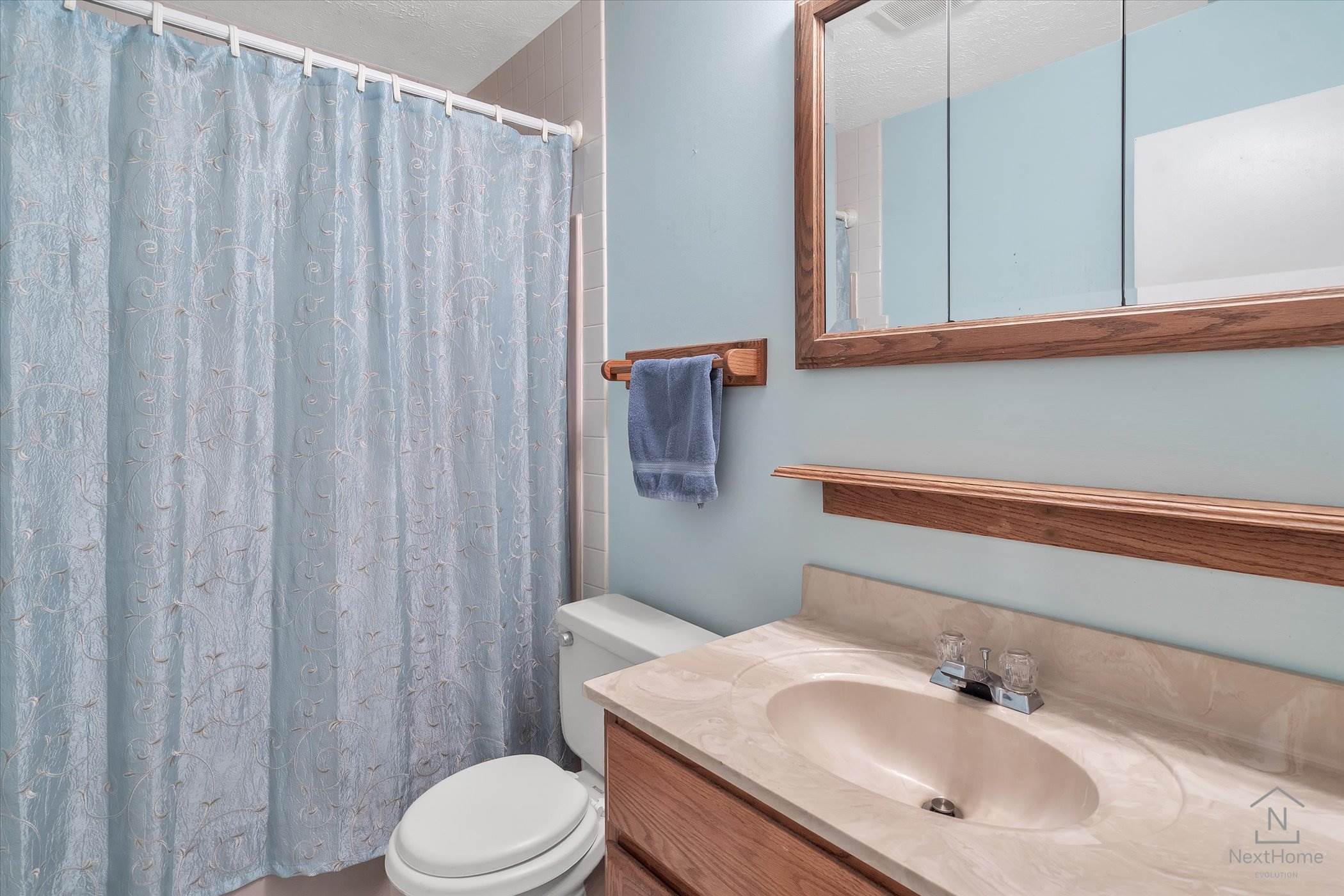 956 Chickasaw Drive, Vevay Township, MI 48854