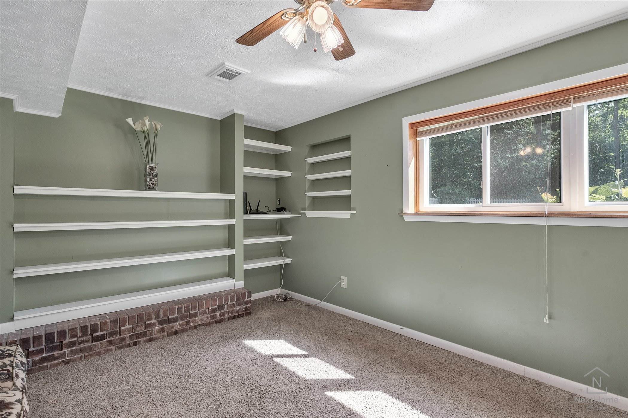 956 Chickasaw Drive, Vevay Township, MI 48854