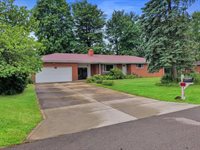 1551 East Lindaire Lane, Mansfield, OH 44906
